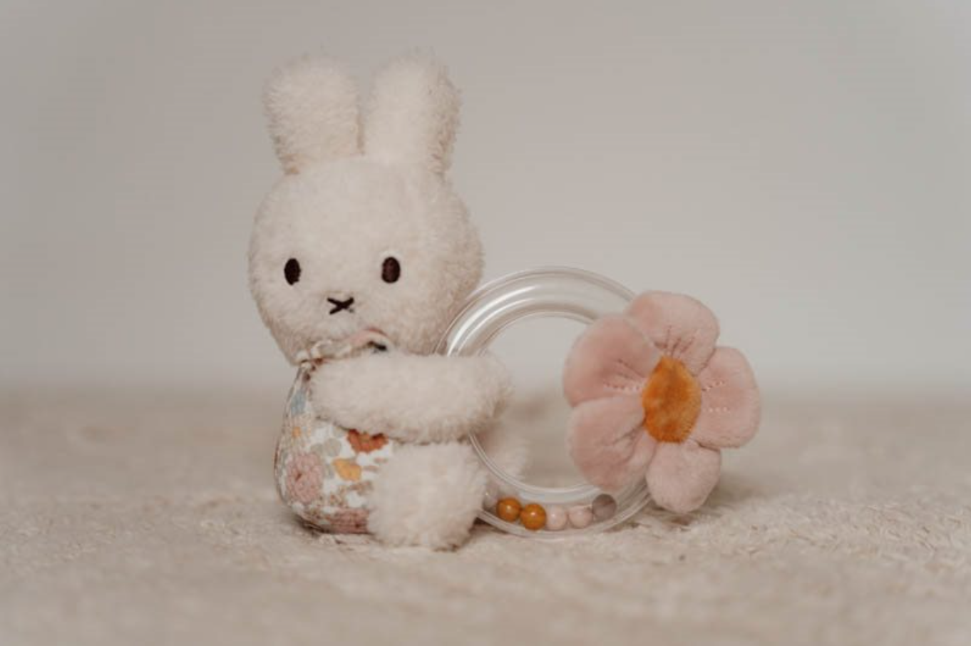 Hochet Miffy avec anneau - Vintage Flowers - Miniatures Factory